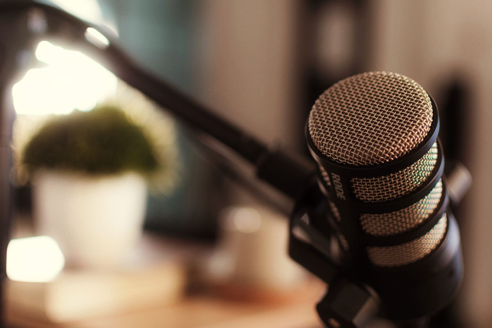 How to Start a Podcast Booking Business With the Podcast Booking Service Builder