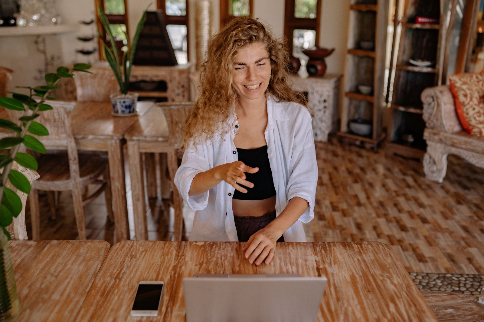 How to Make Money as an Online Accountability Coach
